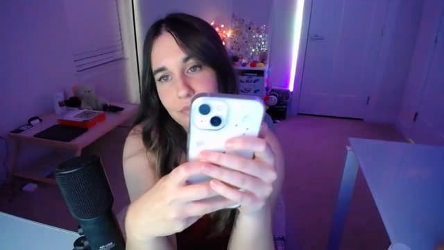Gallery image thumbnail from Scout's myfreecams stream on, 04/02/2026, 03:07 image 7 of 20