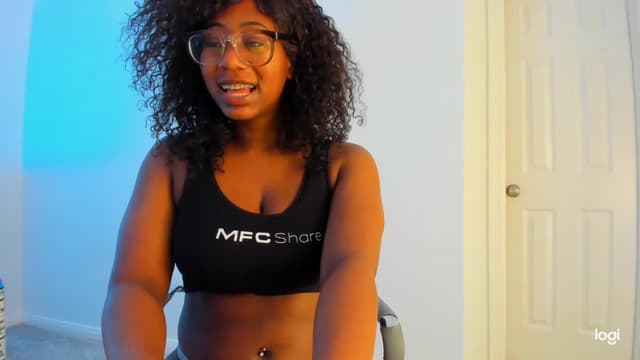 Gallery image thumbnail from Seven's myfreecams stream on, 02/03/2023, 05:55 image 5 of 20