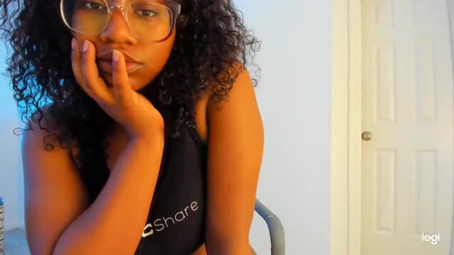 Gallery image thumbnail from Seven's myfreecams stream on, 02/03/2023, 05:55 image 4 of 20