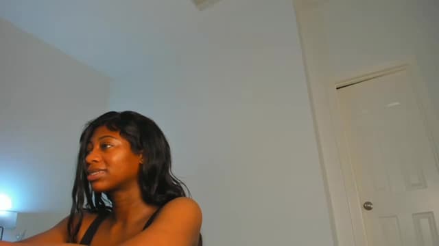 Gallery image thumbnail from Seven's myfreecams stream on, 04/10/2023, 14:14 image 15 of 20