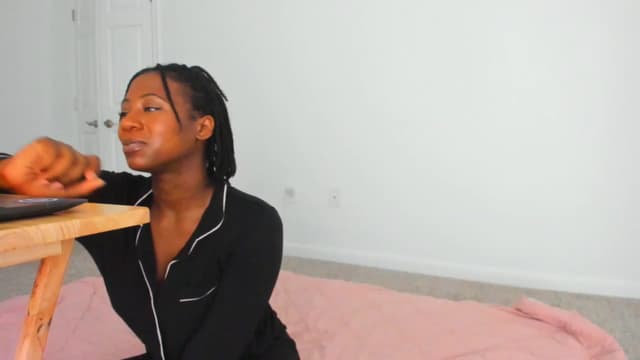 Gallery image thumbnail from Seven's myfreecams stream on, 06/23/2023, 02:16 image 9 of 20