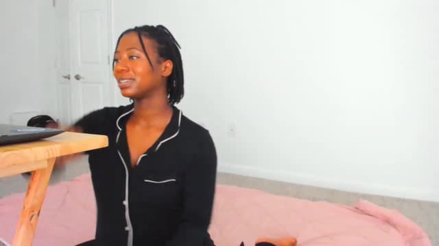 Gallery image thumbnail from Seven's myfreecams stream on, 06/23/2023, 02:16 image 7 of 20