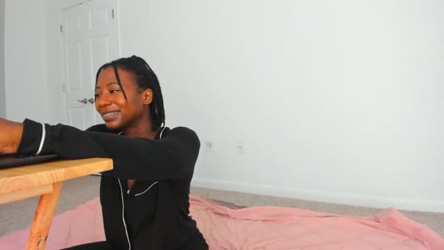 Gallery image thumbnail from Seven's myfreecams stream on, 06/23/2023, 03:38 image 16 of 20
