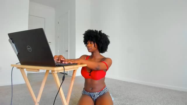 Gallery image thumbnail from Seven's myfreecams stream on, 08/08/2023, 21:55 image 18 of 20