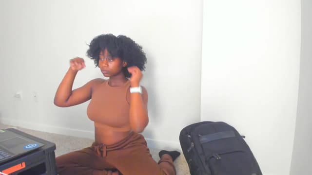 Gallery image thumbnail from Seven's myfreecams stream on, 10/16/2023, 23:54 image 17 of 20