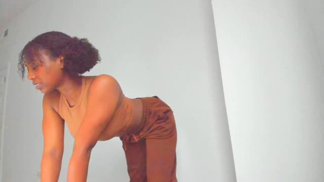 Gallery image thumbnail from Seven's myfreecams stream on, 10/16/2023, 23:54 image 3 of 20
