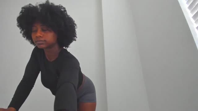 Gallery image thumbnail from Seven's myfreecams stream on, 10/18/2023, 15:01 image 13 of 20