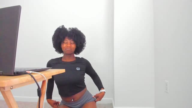 Gallery image thumbnail from Seven's myfreecams stream on, 10/18/2023, 15:01 image 17 of 20