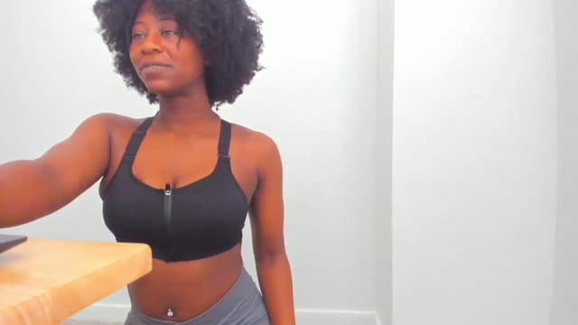 Gallery image thumbnail from Seven's myfreecams stream on, 10/18/2023, 15:40 image 17 of 20