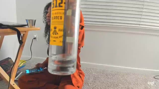 Gallery image thumbnail from Seven's myfreecams stream on, 12/19/2023, 04:01 image 12 of 20