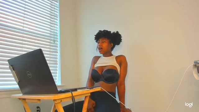 Gallery image thumbnail from Seven's myfreecams stream on, 12/27/2023, 15:00 image 13 of 20
