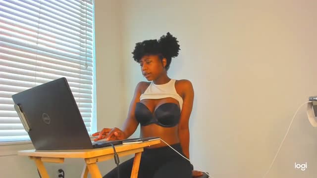 Gallery image thumbnail from Seven's myfreecams stream on, 12/27/2023, 15:00 image 12 of 20