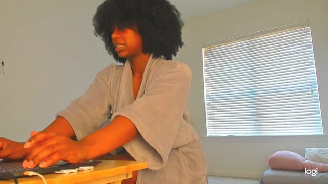 Gallery image thumbnail from Seven's myfreecams stream on, 12/30/2023, 16:47 image 9 of 20