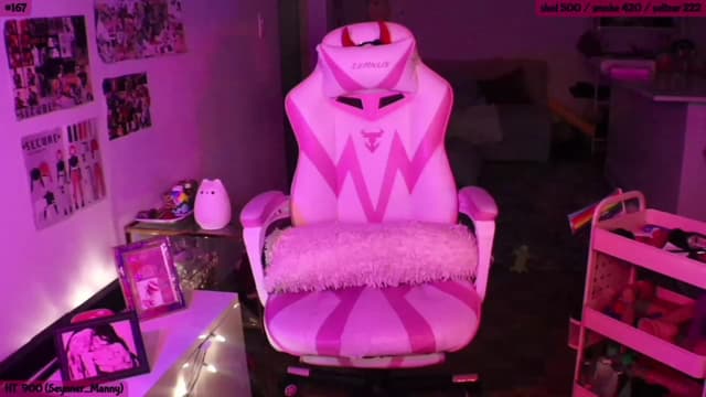 Gallery image thumbnail from SeySo's myfreecams stream on, 11/27/2022, 06:15 image 7 of 20