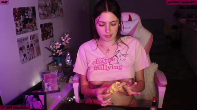 Gallery image thumbnail from SeySo's myfreecams stream on, 01/05/2023, 04:55 image 8 of 20