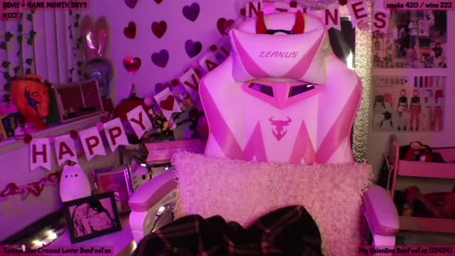 Gallery image thumbnail from SeySo's myfreecams stream on, 02/16/2023, 03:50 image 6 of 20
