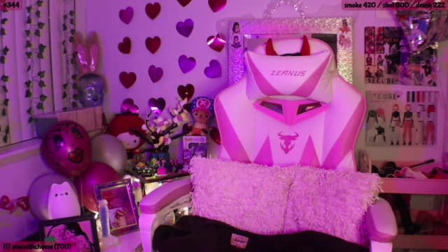 Gallery image thumbnail from SeySo's myfreecams stream on, 03/10/2023, 06:05 image 19 of 20