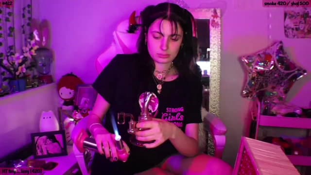 Gallery image thumbnail from SeySo's myfreecams stream on, 03/27/2023, 04:14 image 5 of 20