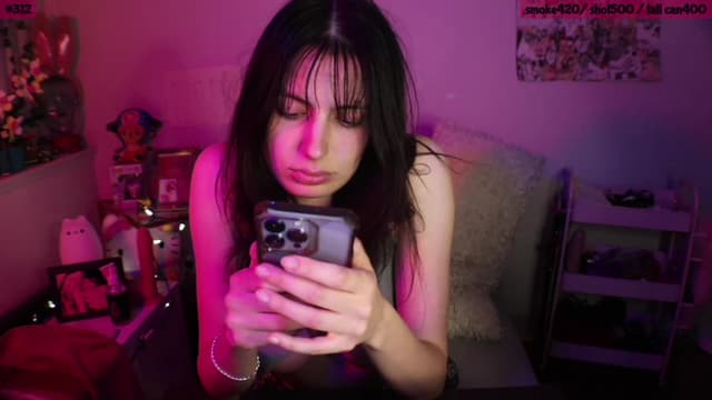 Gallery image thumbnail from SeySo's myfreecams stream on, 04/29/2023, 03:39 image 10 of 20