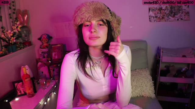 Gallery image thumbnail from SeySo's myfreecams stream on, 04/30/2023, 07:21 image 16 of 20
