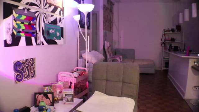 Gallery image thumbnail from SeySo's myfreecams stream on, 07/10/2023, 08:10 image 8 of 20