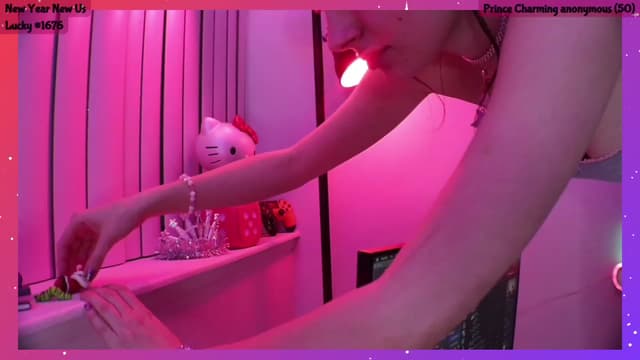 Gallery image thumbnail from Seynt's myfreecams stream on, 01/03/2024, 02:01 image 10 of 20