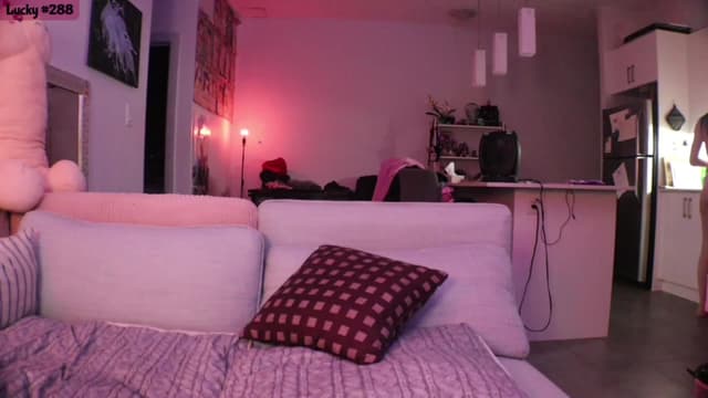 Gallery image thumbnail from Seynt's myfreecams stream on, 01/31/2024, 01:22 image 10 of 20