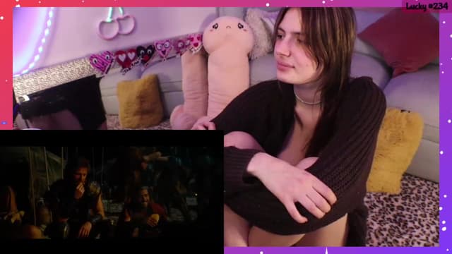 Gallery image thumbnail from Seynt's myfreecams stream on, 03/06/2024, 09:46 image 8 of 20