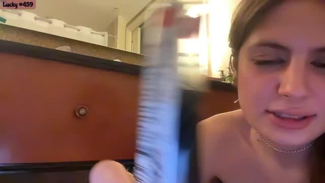 Gallery image thumbnail from Seynt's myfreecams stream on, 03/21/2024, 10:13 image 5 of 20