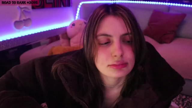 Gallery image thumbnail from Seynt's myfreecams stream on, 04/10/2024, 07:21 image 18 of 20