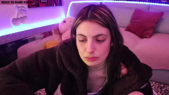 Gallery image thumbnail from Seynt's myfreecams stream on, 04/10/2024, 07:21 image 13 of 20