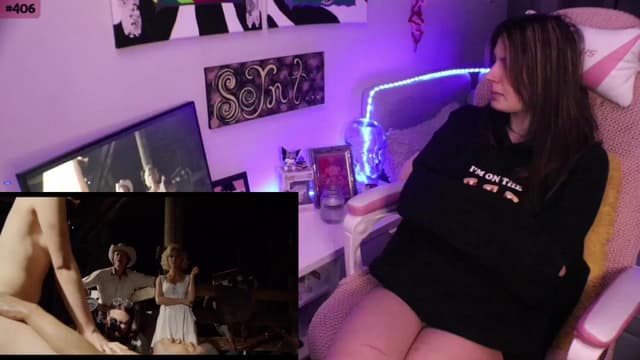 Gallery image thumbnail from Seynt's myfreecams stream on, 05/15/2024, 03:46 image 15 of 20