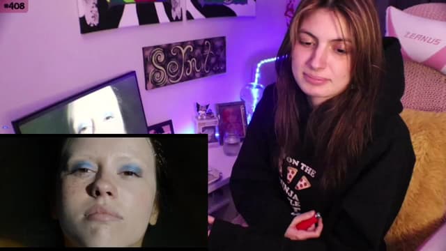 Gallery image thumbnail from Seynt's myfreecams stream on, 05/15/2024, 03:46 image 14 of 20
