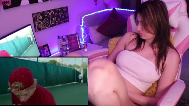 Gallery image thumbnail from Seynt's myfreecams stream on, 05/20/2024, 04:16 image 14 of 20