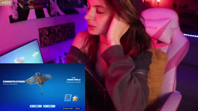 Gallery image thumbnail from Seynt's myfreecams stream on, 05/26/2024, 04:53 image 16 of 20