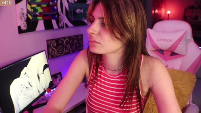 Gallery image thumbnail from Seynt's myfreecams stream on, 05/27/2024, 04:30 image 5 of 20