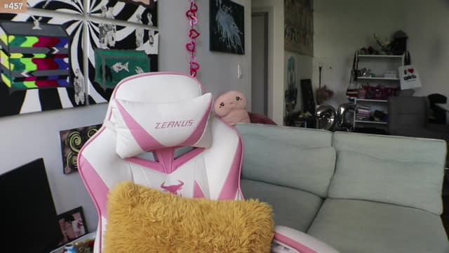 Gallery image thumbnail from Seynt's myfreecams stream on, 05/27/2024, 22:58 image 6 of 20
