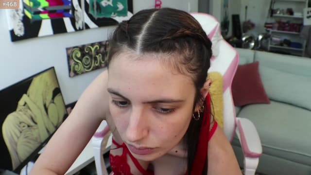 Gallery image thumbnail from Seynt's myfreecams stream on, 05/30/2024, 20:58 image 7 of 20