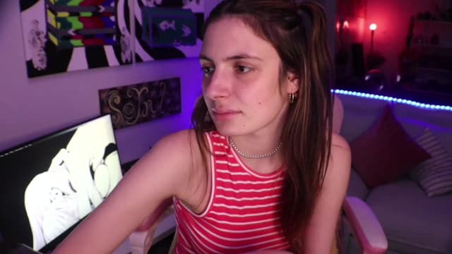 Gallery image thumbnail from Seynt's myfreecams stream on, 06/14/2024, 01:21 image 14 of 20