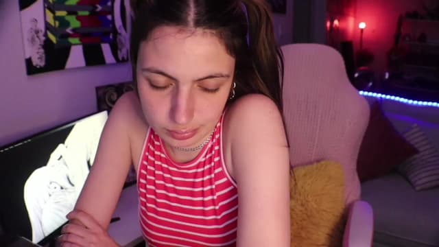 Gallery image thumbnail from Seynt's myfreecams stream on, 06/14/2024, 01:21 image 15 of 20