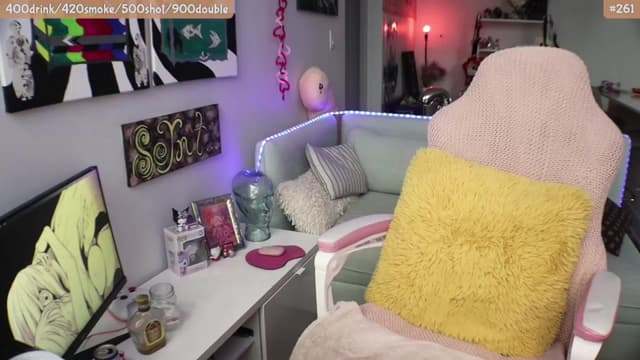 Gallery image thumbnail from Seynt's myfreecams stream on, 06/22/2024, 24:04 image 11 of 20