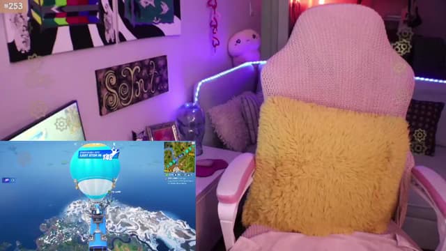 Gallery image thumbnail from Seynt's myfreecams stream on, 06/22/2024, 04:07 image 16 of 20