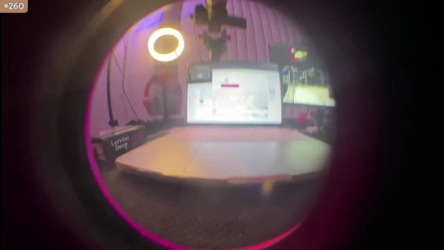 Gallery image thumbnail from Seynt's myfreecams stream on, 06/26/2024, 03:47 image 13 of 20