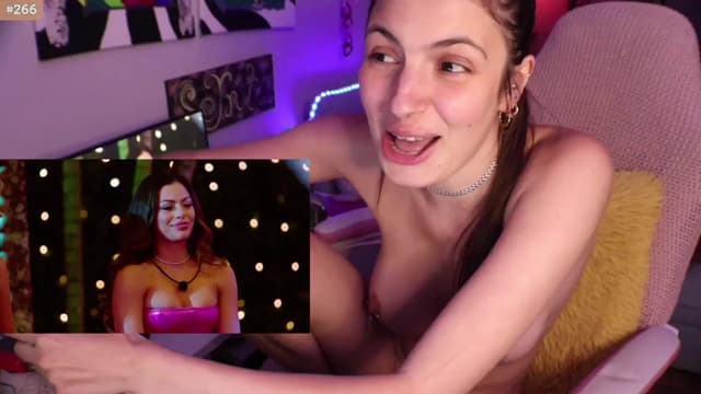 Gallery image thumbnail from Seynt's myfreecams stream on, 06/27/2024, 03:17 image 10 of 20