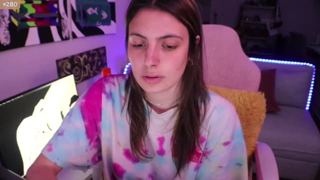 Gallery image thumbnail from Seynt's myfreecams stream on, 06/28/2024, 01:19 image 20 of 20
