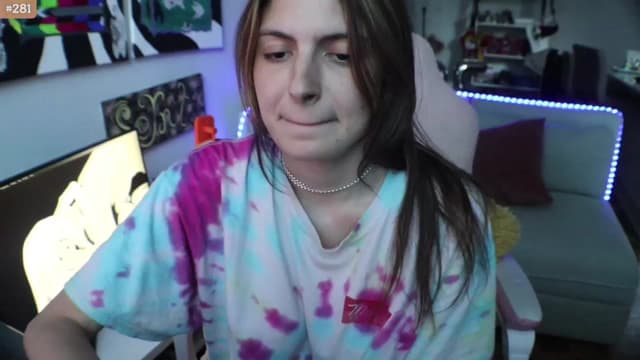 Gallery image thumbnail from Seynt's myfreecams stream on, 06/28/2024, 01:19 image 10 of 20