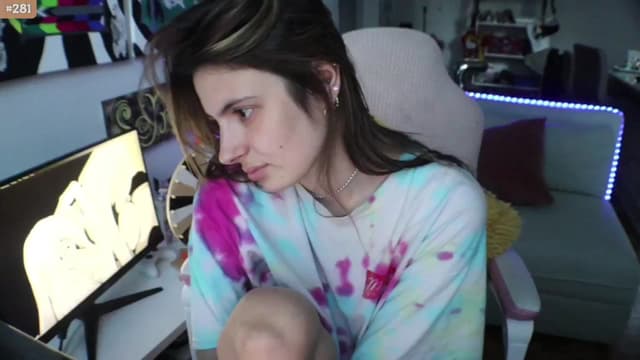 Gallery image thumbnail from Seynt's myfreecams stream on, 06/28/2024, 01:19 image 11 of 20