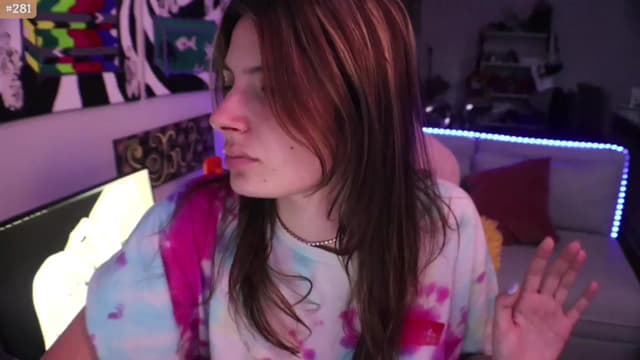 Gallery image thumbnail from Seynt's myfreecams stream on, 06/28/2024, 01:19 image 16 of 20