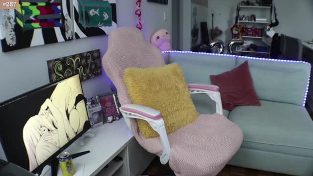 Gallery image thumbnail from Seynt's myfreecams stream on, 06/28/2024, 20:37 image 19 of 20