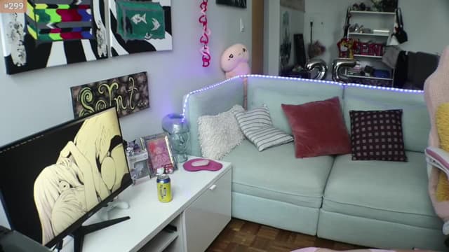 Gallery image thumbnail from Seynt's myfreecams stream on, 06/29/2024, 20:56 image 18 of 20